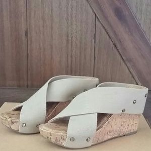 Esprit Oceane Wedge Sandals